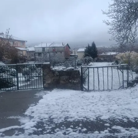 Regajo Lobos 別荘 San Bartolome de Bejar